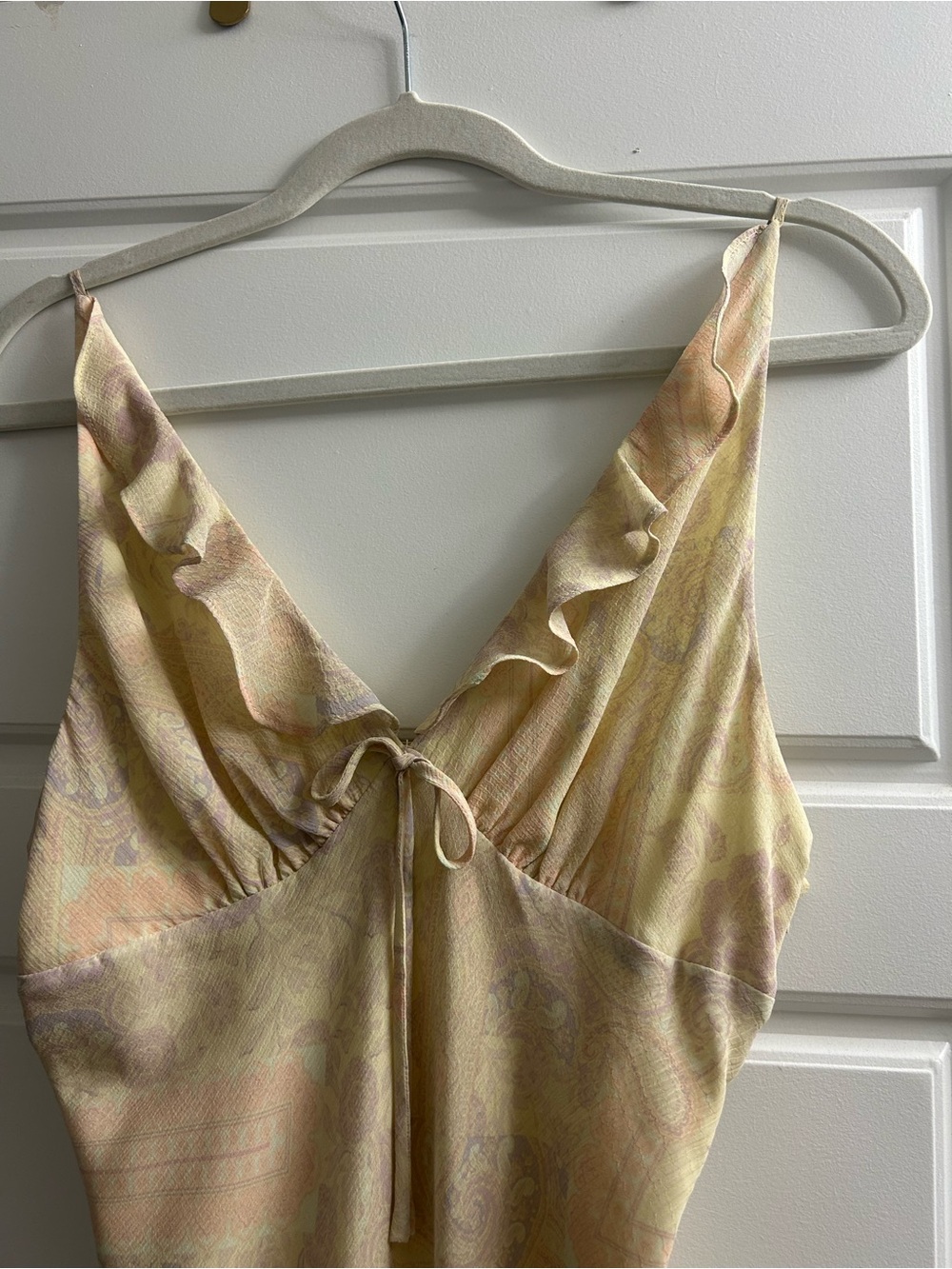 Kimchi Blue Ruffle-Trim Maxi Dress in Pale Yellow and Soft Peach - Picture 2 of 7